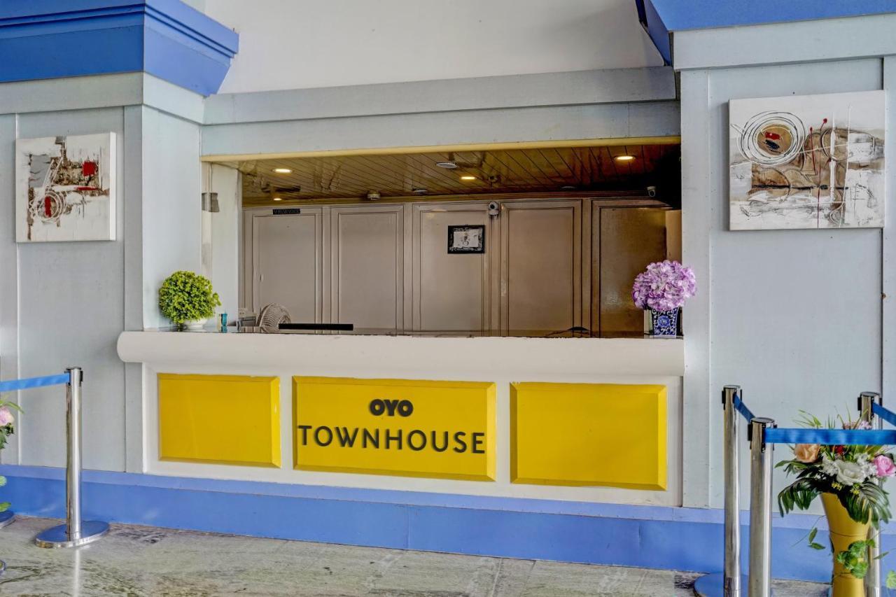 Townhouse 809 Royal Palms Hotel - Rose Collection Bombay Extérieur photo