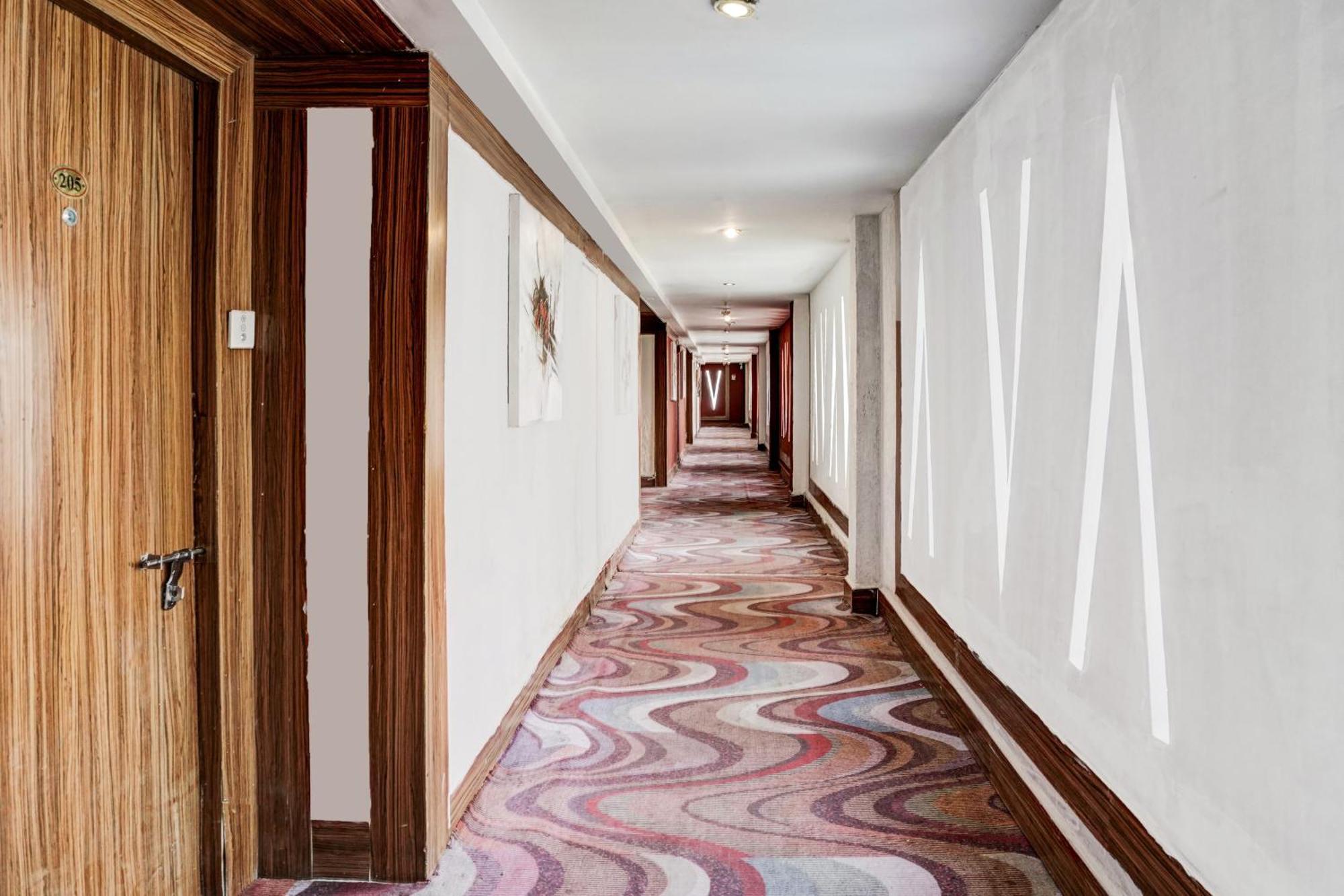 Townhouse 809 Royal Palms Hotel - Rose Collection Bombay Extérieur photo